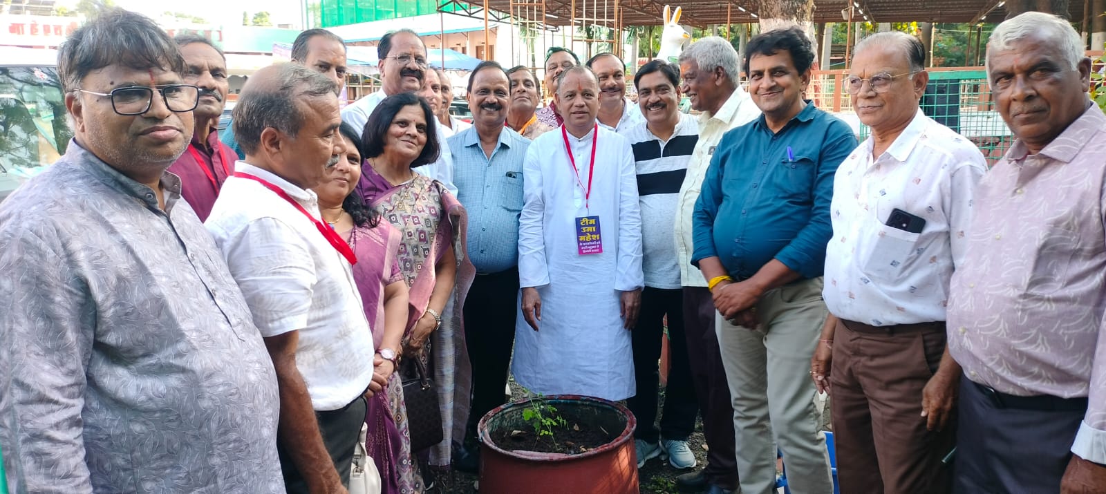 माहेश्वरी विद्यालय महू में वृक्षारोपण का आयोजन   <span >. . .</span>